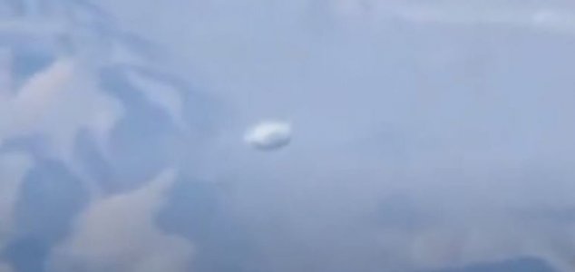 ¿Es este vídeo de un OVNI demasiado bueno para ser verdad?