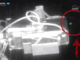 Ovni en Estacion espacial internacional