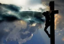 10 Pinturas antiguas que representan OVNIs junto a Jesús